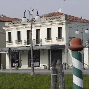 Barchessa Levi Morenos Bed & Breakfast Mira